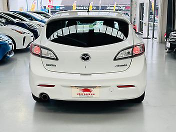 2011 Mazda Axela 1.5L SPORTS HATCHBACK | AUTOMATIC | (PRE-OWNED)