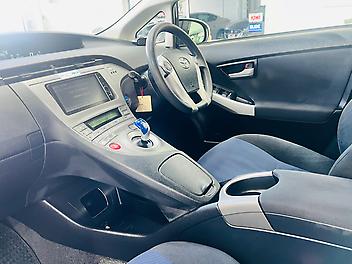 2015 Toyota Prius S GRADE HYBRID | FOGs | FUEL SAVER