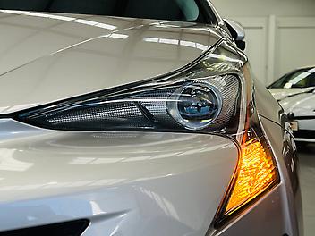 2017 Toyota Prius 1.8L HYBRID | S GRADE | ADAPTIVE CRUISE CONTROL | FOG LIGHTS