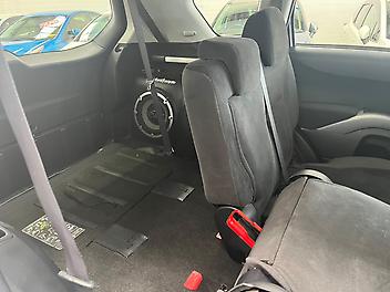 2007 Mitsubishi Outlander 07-SEATER | 4WD PETROL SUV | (PRE-OWNED)