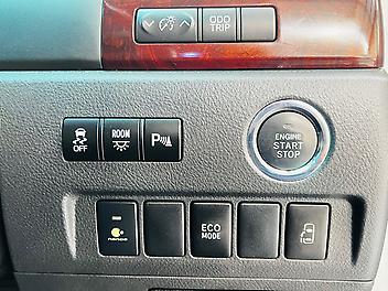 2013 Toyota Vellfire Z GRADE | AWD | 8 SEATER | FOGs |  ALLOYs | PARKING SENSORS