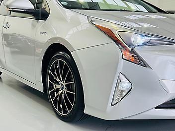 2017 Toyota Prius S LIMITED HYBRID | CRUISE CONTROL | ALLOY WHEELS