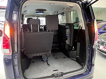 2017 Nissan Serena 2.0 L HYBRID V PACKAGE | 8 SEATER | ADAPTIVE CRUISE CONTROL 