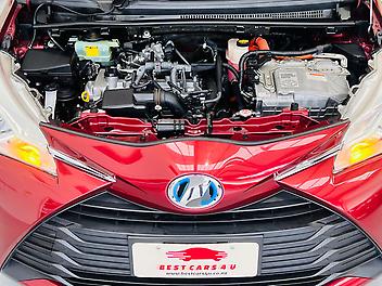 2017 Toyota VITZ HYBRID JUWELA LIMITED | SUPER  LOW MILEAGE | FOGs