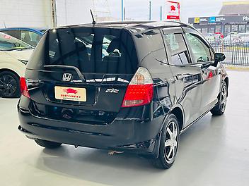 2007 Honda Fit 1.3L ECONIMICAL HATCHABCK | (PRE-OWNED)