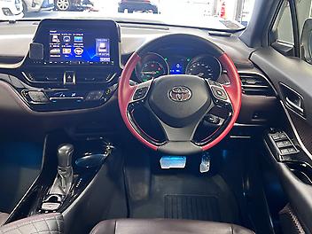2017 Toyota C-hr 1.8L HYBRID | G LIMITED EDITION | BODY KIT 