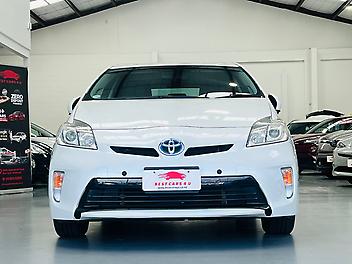 2015 Toyota Prius S GRADE HYBRID | FOGs | FUEL SAVER