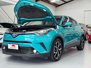 2017 Toyota C-hr G GRADE LIMITED HYBRID | RADIANT GREEN METALLIC