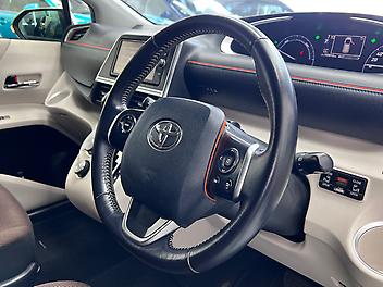 2016 Toyota Sienta HYBRID G GRADE | 07 SEATER | PUSH START | AUTO HEADLIGHTS 