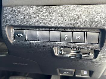 2020 Toyota Harrier G GRADE LIMITED HYBRID | LEATHER PACKAGE | LOW KM