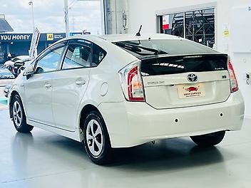 2015 Toyota Prius S GRADE HYBRID | FOGs | FUEL SAVER