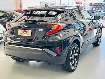 2017 Toyota C-hr HYBRID G GRADE LED VERSION | APPLE CAR PLAYER | (PRE-OWNED)