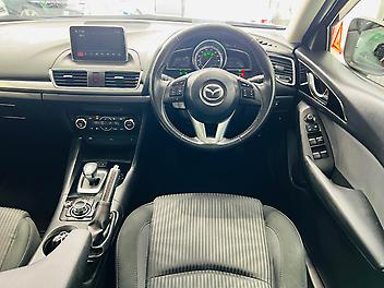 2013 Mazda Axela HYBRID S PACKAGE | BLACK EDITION | ALLOYS | FOGs