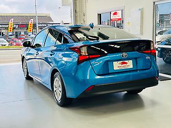 2019 Toyota Prius S LIMITED HYBRID | CRUISE CONTROL | FOG LAMPS
