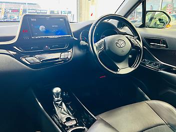 2017 Toyota C-hr G LIMITED HYBRID | RADAR CRUISE CONTROL | MINT CONDITION