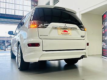 2011 Mitsubishi Outlander 2.4L 4WD ROADEST | 7-SEATS | SMART KEY | (PRE-OWNED)