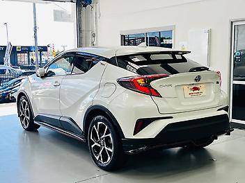 2017 Toyota C-hr G LIMITED HYBRID | RADAR CRUISE CONTROL | MINT CONDITION
