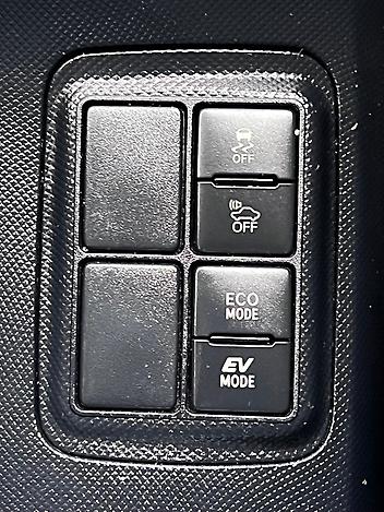 2019 Toyota Aqua S GRADE | LANE DEPARTURE | AUTO HEADLIGHTS | REVERSE CAMERA