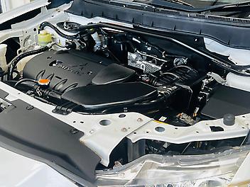 2011 Mitsubishi Outlander 2.4L 4WD ROADEST | 7-SEATS | SMART KEY | (PRE-OWNED)