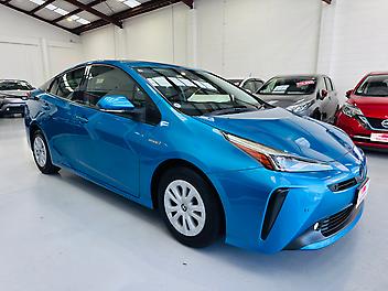 2019 Toyota Prius S LIMITED HYBRID | CRUISE CONTROL | FOG LAMPS