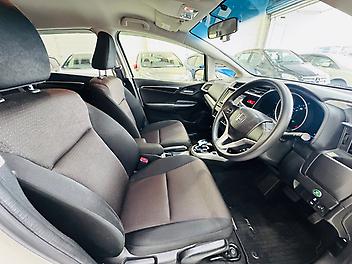 2013 Honda Fit HYBRID F-PACKAGE | ARM REST | REVERSE CAMERA