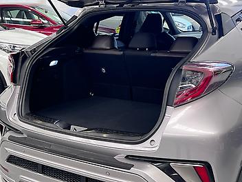2017 Toyota C-hr 1.8L HYBRID | G LIMITED EDITION | BODY KIT 