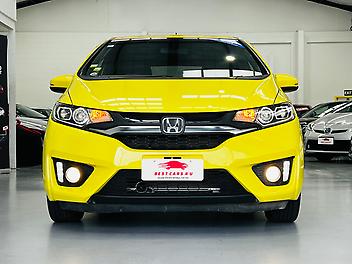 2013 Honda Fit S GRADE SPORTS HYBRID | TIPTRONIC | FOGs | ALLOYs 