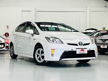 2015 Toyota Prius S GRADE HYBRID | FOGs | FUEL SAVER