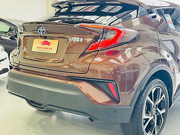 2017 Toyota C-hr G LED LIMITED HYBRID | LOW KM | 