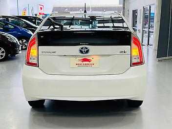 2015 Toyota Prius S GRADE LIMITED HYBRID | FOGs | FUEL SAVER