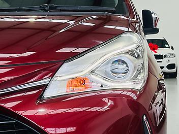 2017 Toyota VITZ HYBRID JUWELA LIMITED | SUPER  LOW MILEAGE | FOGs