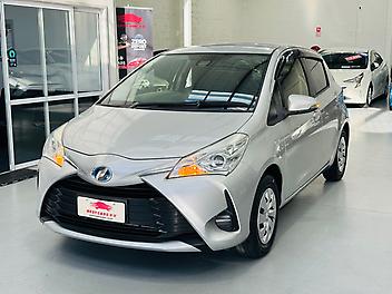 2018 Toyota VITZ HYBRID F GRADE | PUSH START WITH SMART KEY | DUAL MULTIFUNCTION