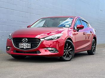 2016 Mazda Axela