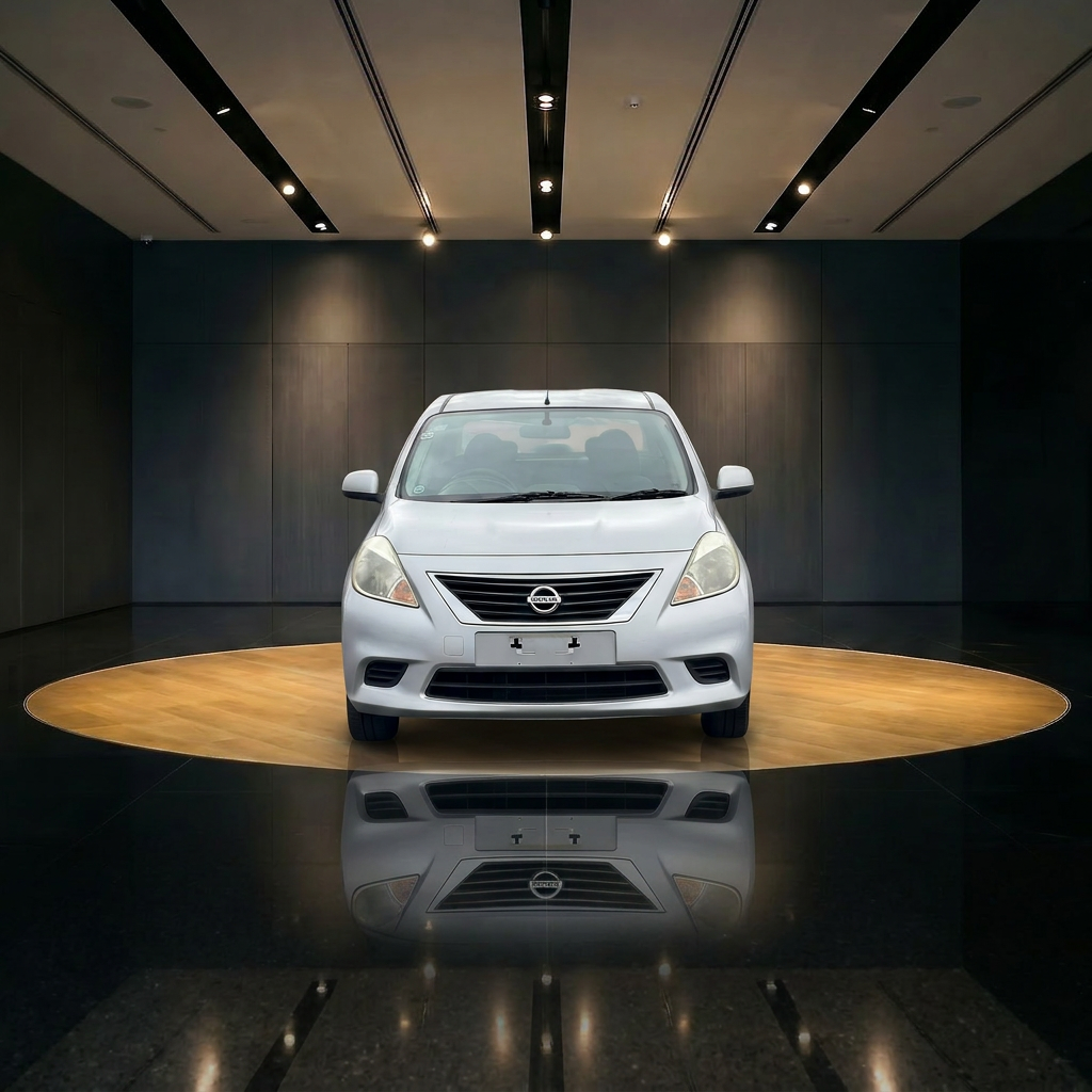2013 Nissan LATIO G