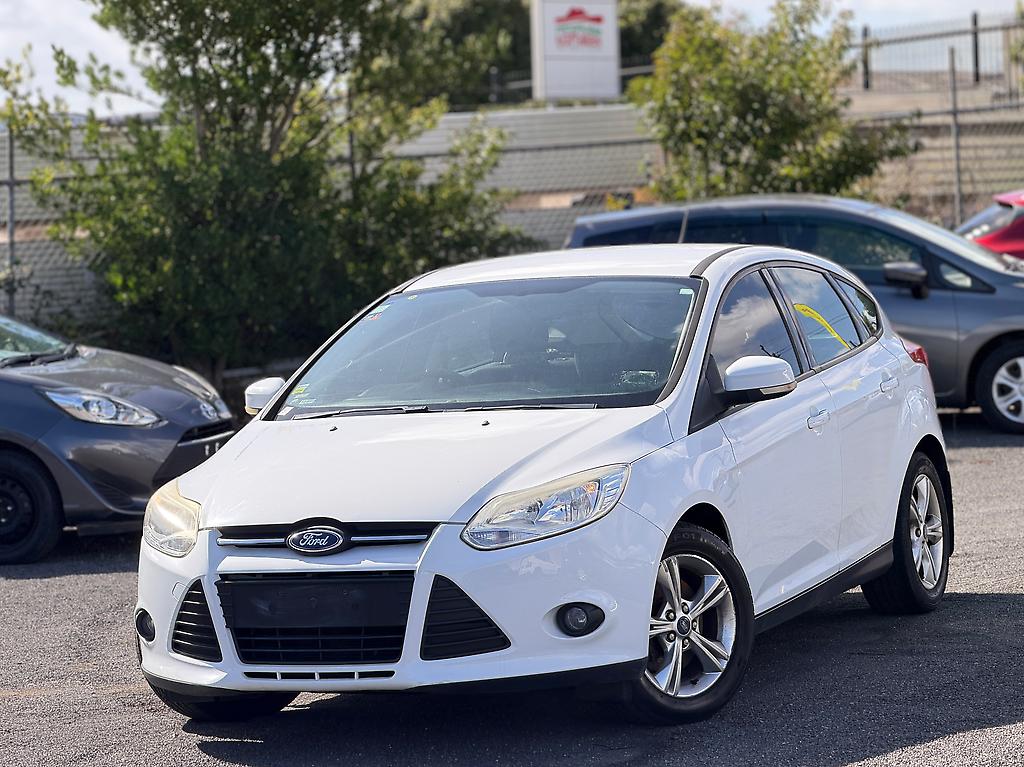 2012 Ford Focus TREND 2.0 AUTO HATCH
