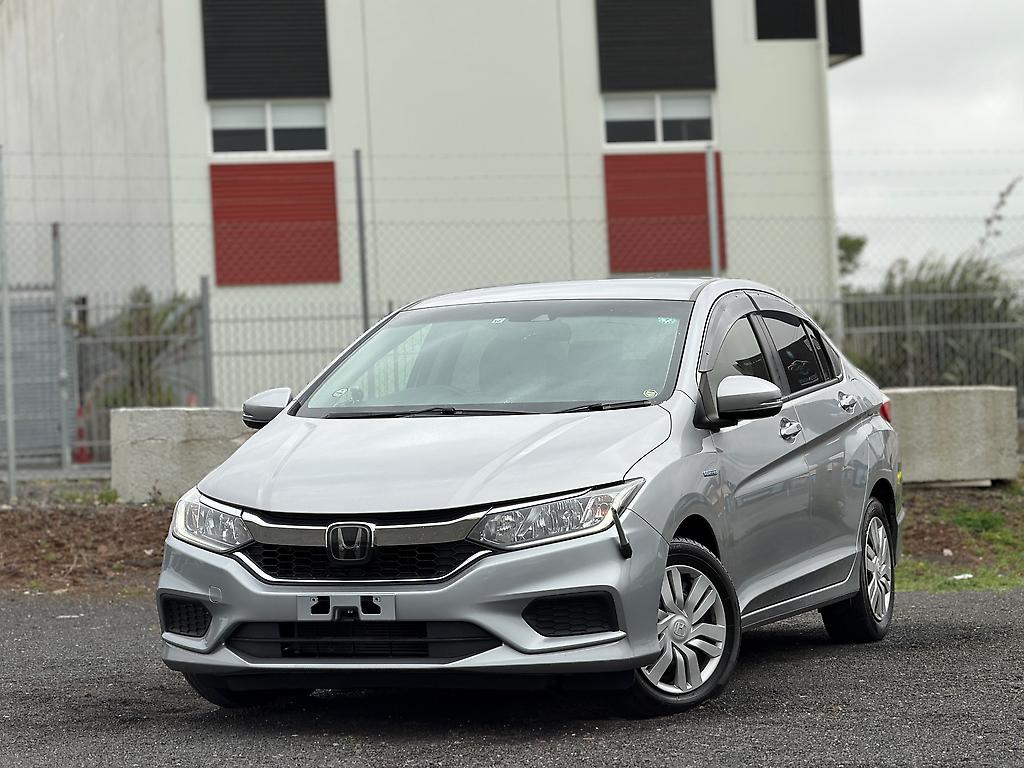 2019 Honda Grace HYBRID DX