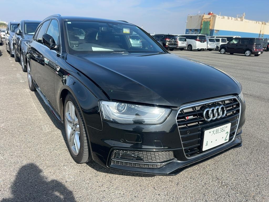 2015 Audi A4 S-line Quattro 2.0Turbo/ S-Line