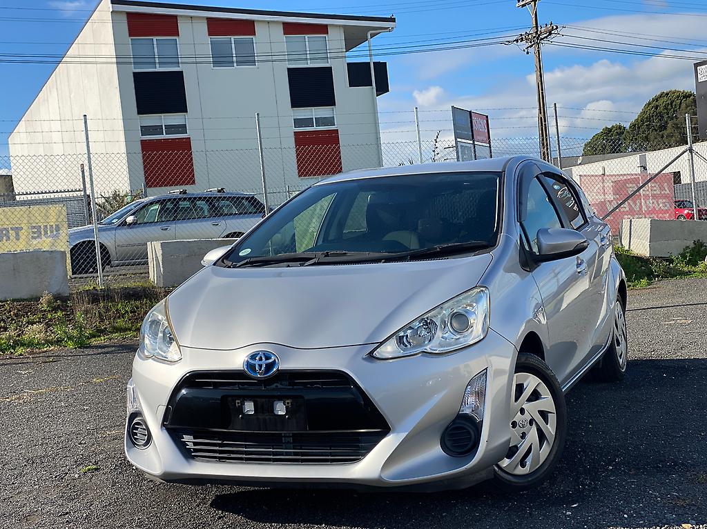 2016 Toyota Aqua