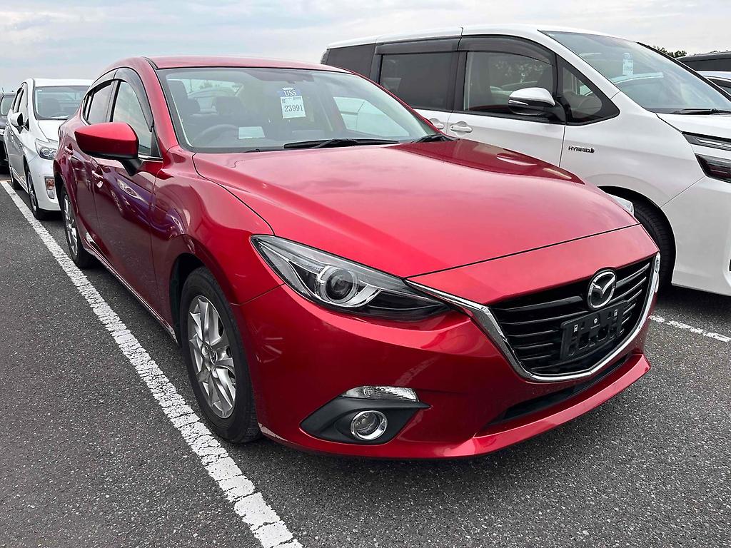 Mazda Axela Sedan
