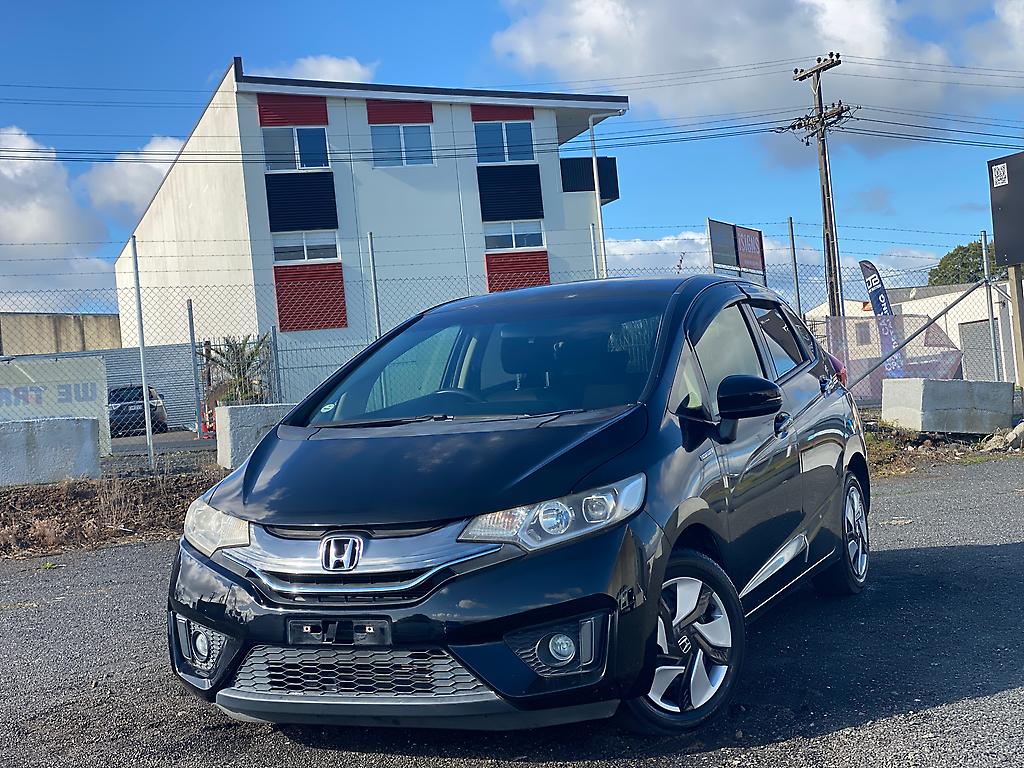 2014 Honda Fit Hybrid F-Package