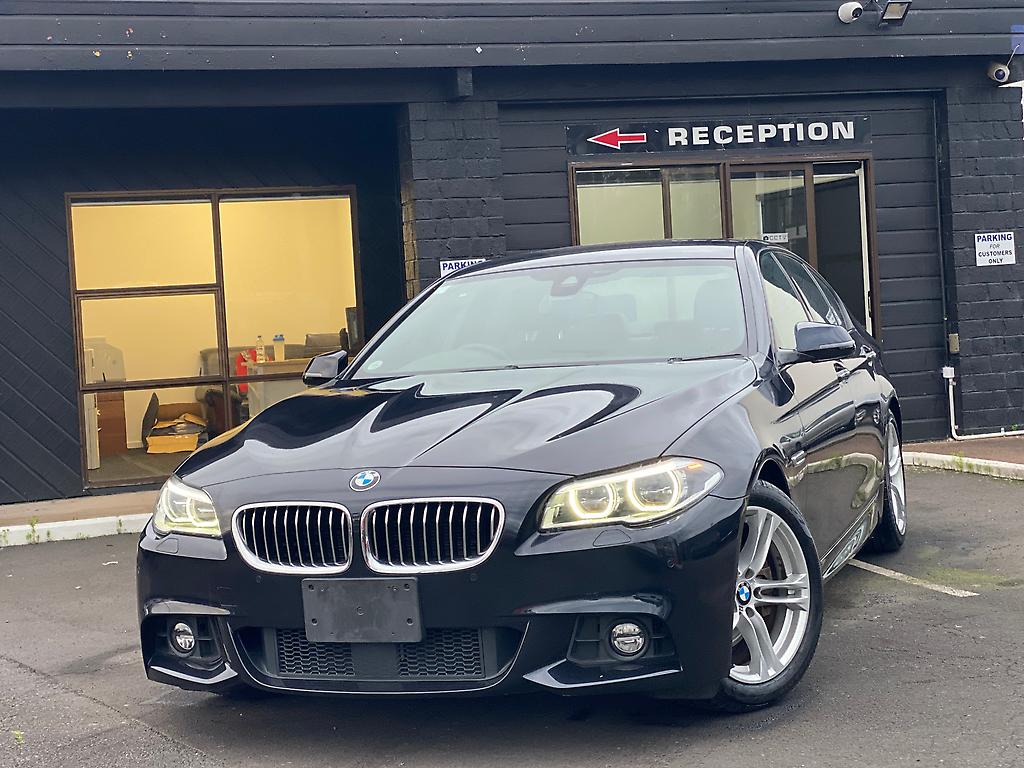 Bmw 523i M-sports Sedan