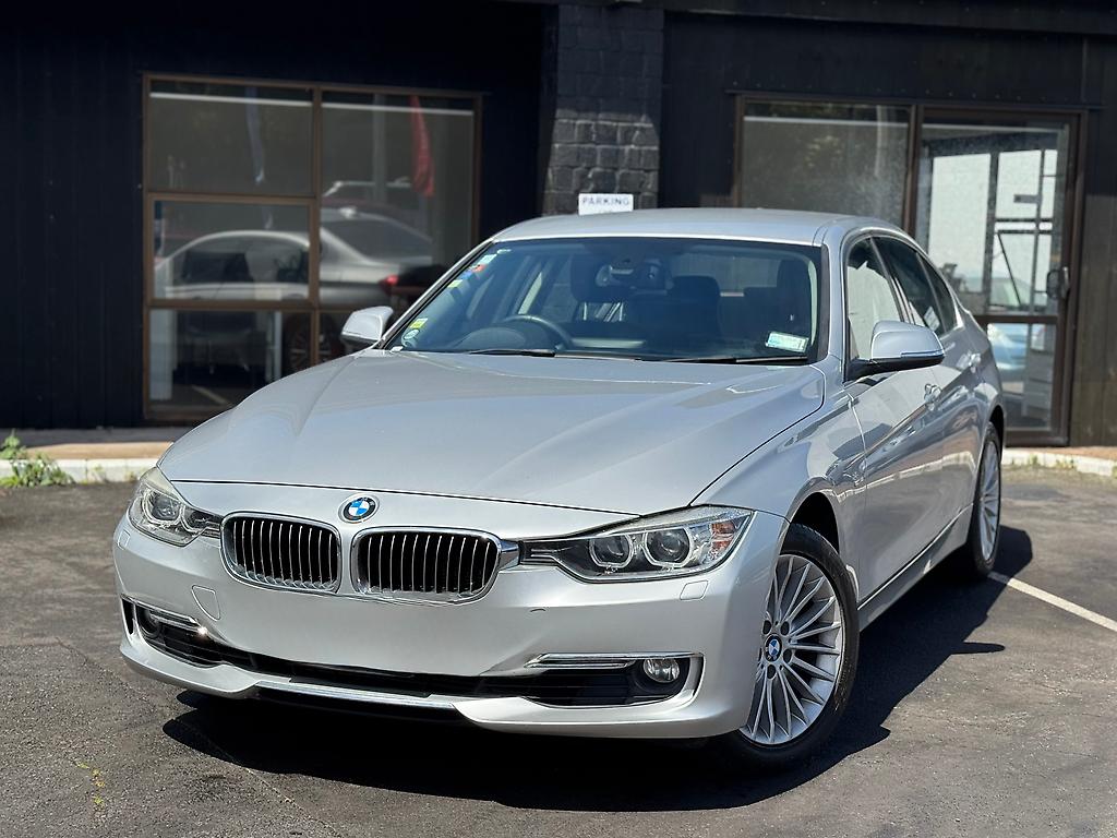 2012 Bmw 320i
