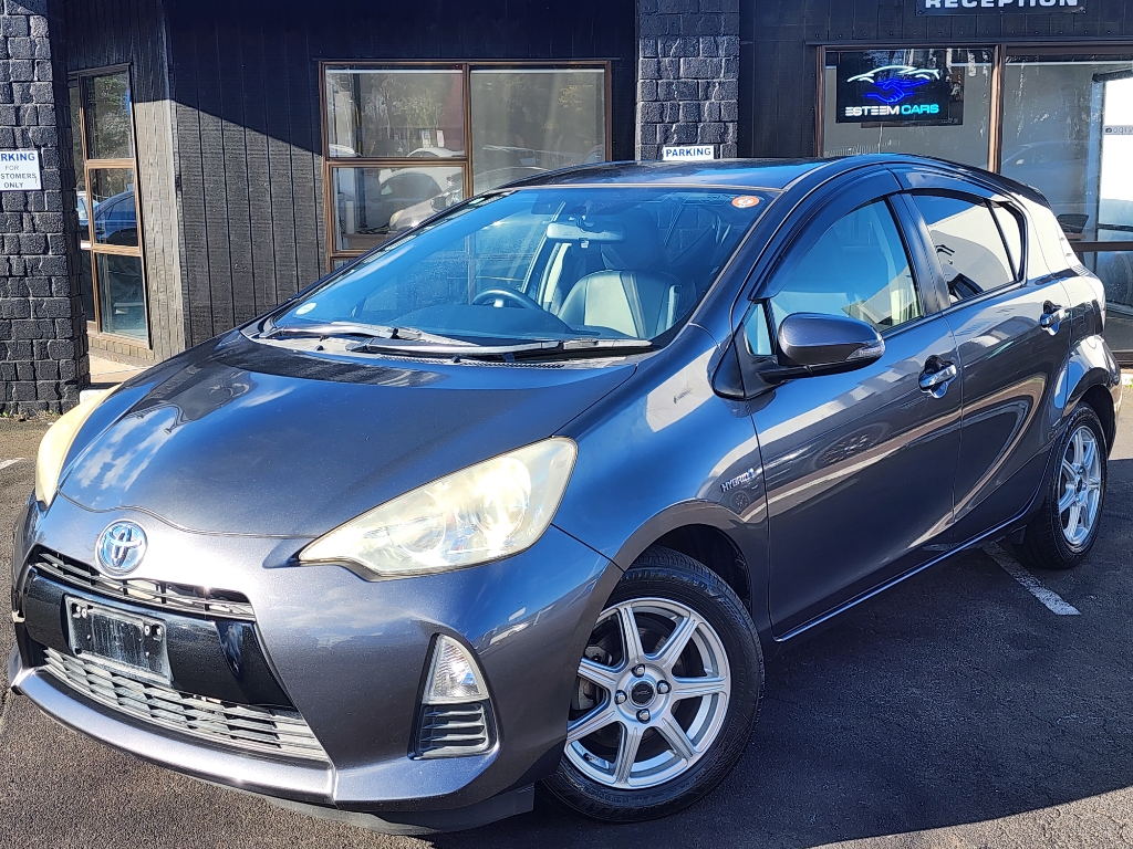 2013 Toyota Aqua