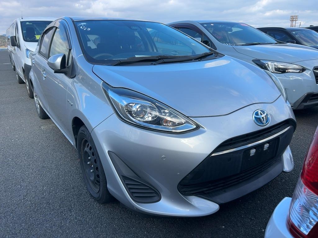 2019 Toyota Aqua S?????????