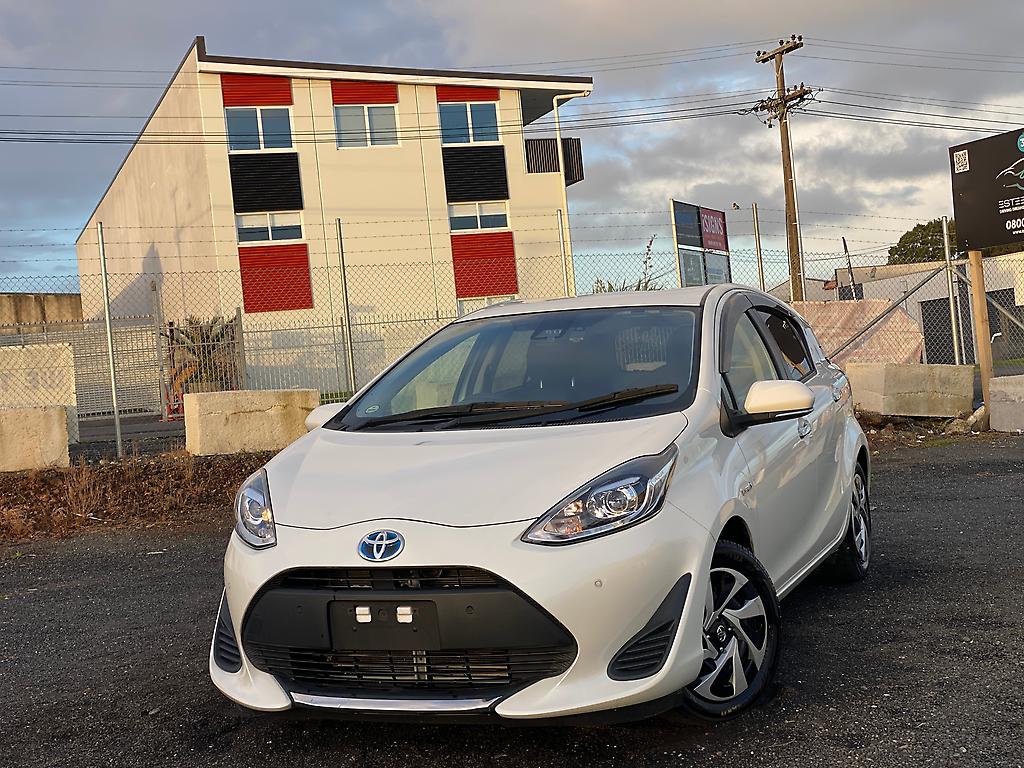 Toyota Aqua Hatchback
