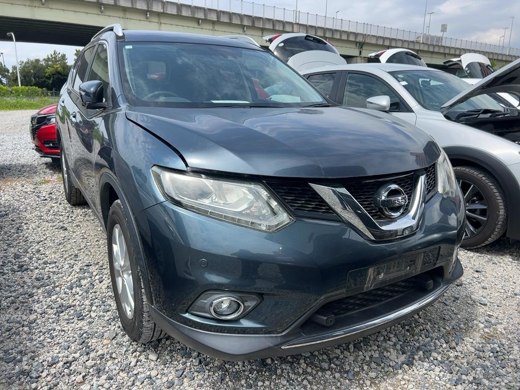 Nissan X-trail RV-SUV