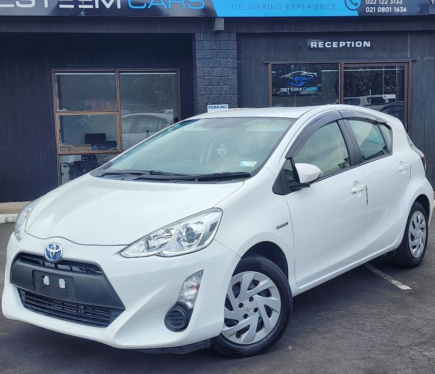 2015 Toyota Aqua