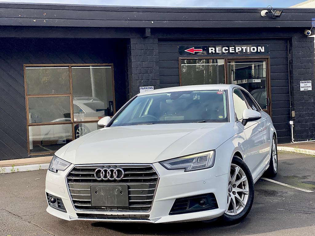Audi A4 Sedan