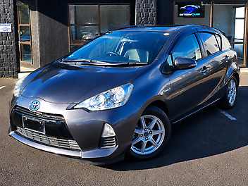 2013 Toyota Aqua