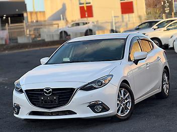 2014 Mazda Axela Hybrid